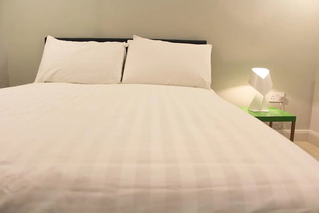 Homely Serviced Apartments - Figtree Sheffield 0*,  Großbritannien